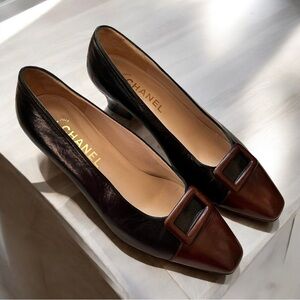 CHANEL black pumps heels